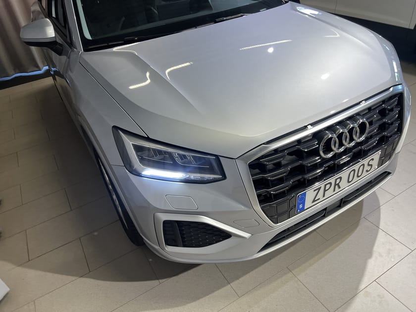 Bild 3 av Audi Q2 35 TFSI Proline S Tronic 150hk, Drag/Teknik-pkt