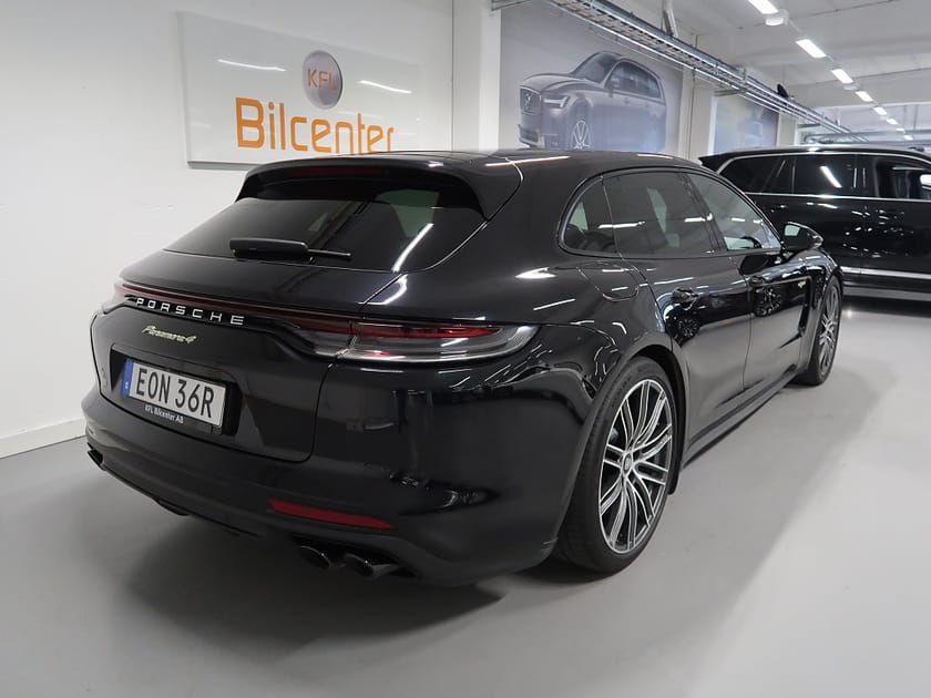 Bild 4 av Porsche Panamera 4 E-Hybrid Sport Turismo PDK Chrono Bose-Pano-360