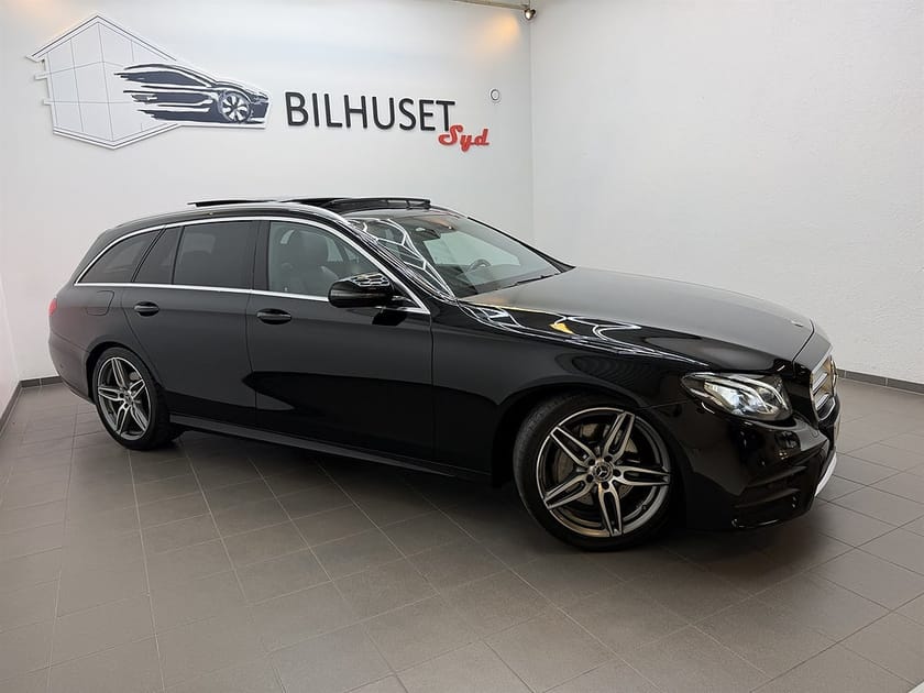 Bild 2 av Mercedes-Benz E 200 T d 150hk AMG Pano/Navi/Bkamera/Krok/19"Fälg/AMG