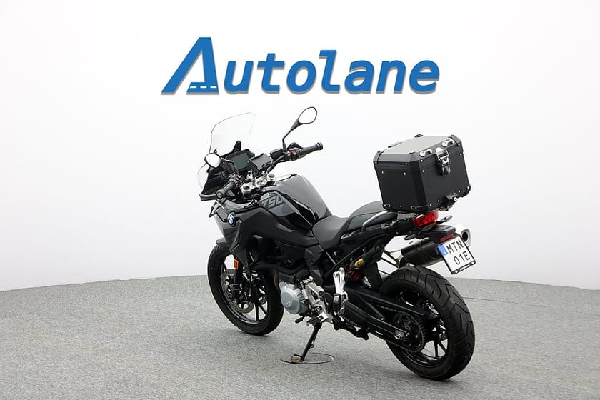 Bild 3 av BMW Motorrad F 750 GS *Triple Black, Toppbox