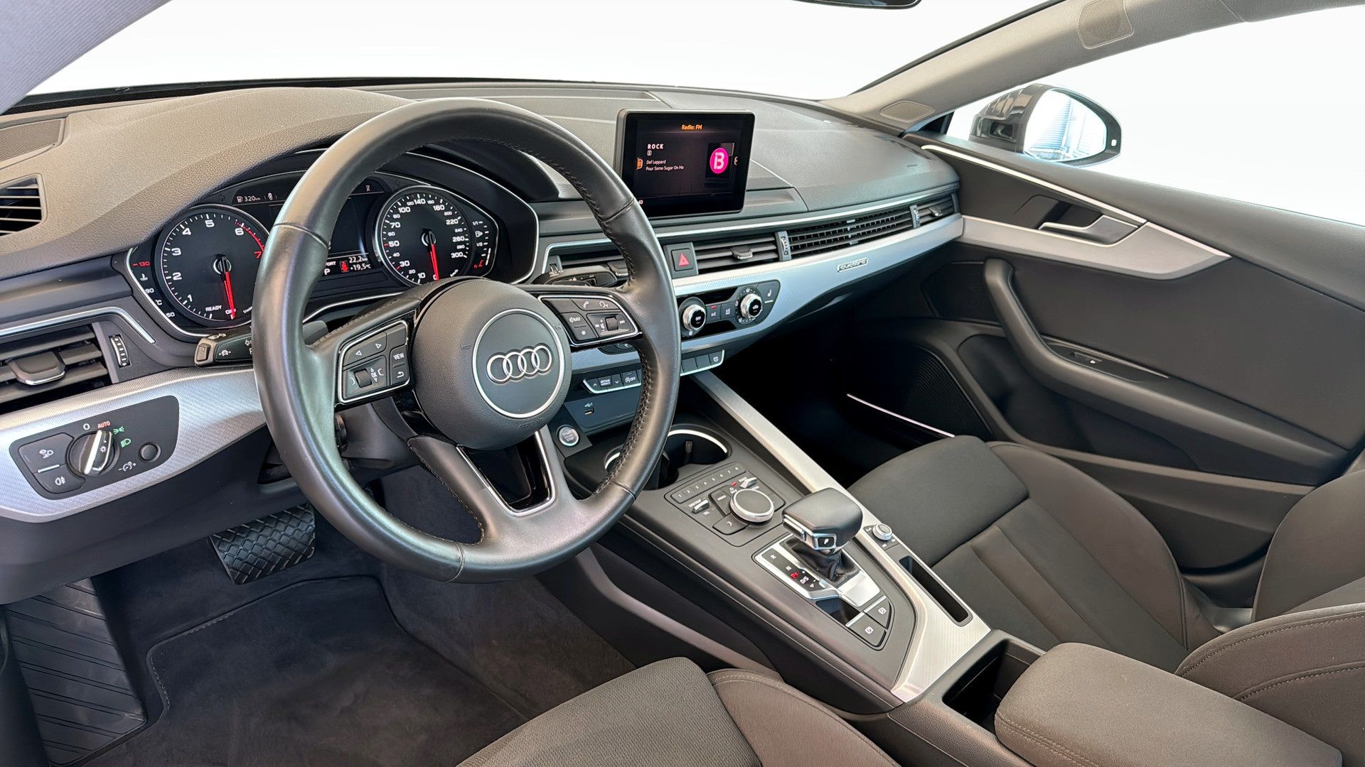 Audi A5 2019, bild 7/10