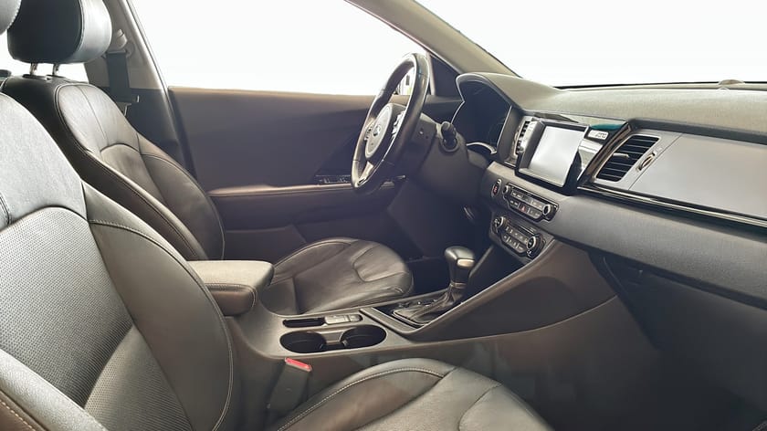 Bild 3 av Kia Niro P-HEV 1.6 PLUG-IN ADVANCE PLUS Keyless/Navi/Helläder
