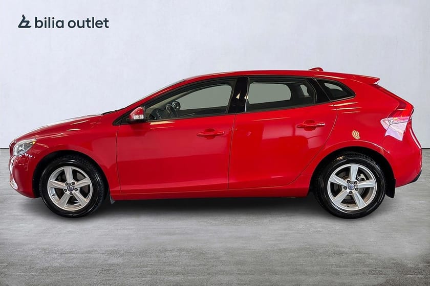 Bild 3 av Volvo V40 T3 Kinetic 150hk / Backkamera Kamrem Bytt 3 Brukare