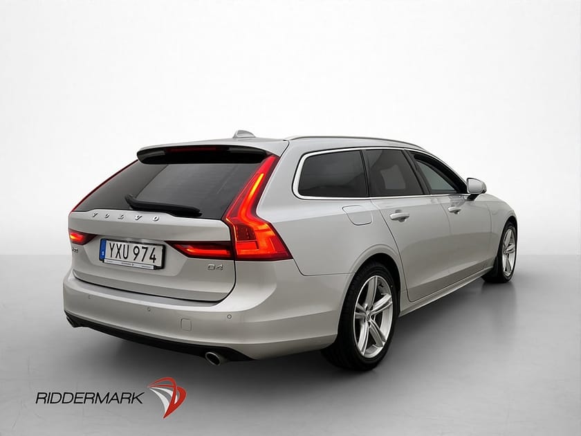 Bild 5 av Volvo V90 D4 190hk Momentum Värmare Adaptiv P-Sensorer