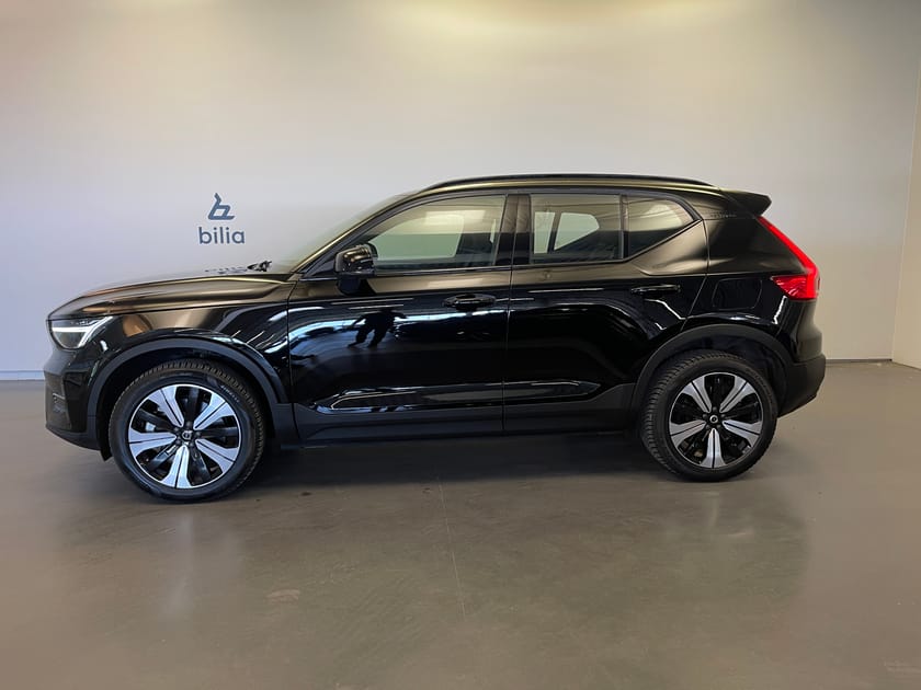 Bild 2 av Volvo XC40 Recharge Core/ Dragkrok/ Navigation/ 10.000 Tillbehör/