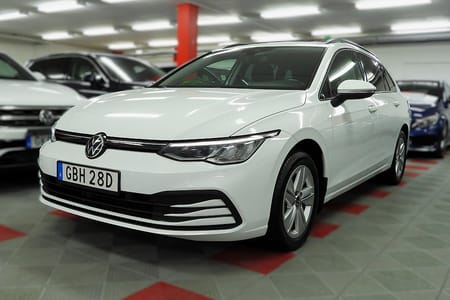 Volkswagen Golf Sportscombi 1.5 eTSI Kamera Drag Värmare SoV Hjul