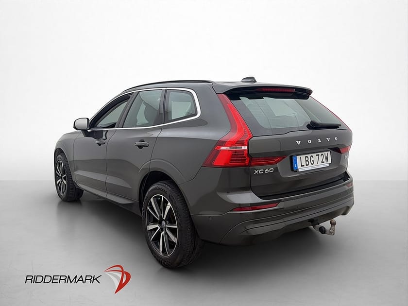 Bild 4 av Volvo XC60 B4 AWD Momentum VOC H/K 360° Värm Skinn Dragkrok