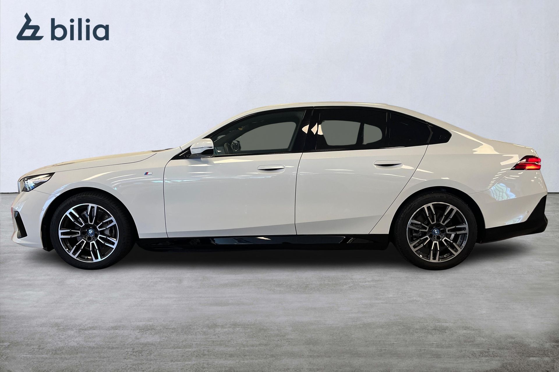 BMW i5 M Sport / H/K / Drag / Backkamera 2024, photo 3/21