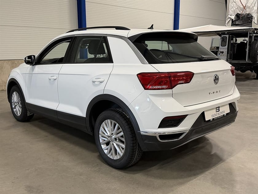 Bild 4 av Volkswagen T-Roc 1.0 TSI 116 HK / Backkamera / Carplay /