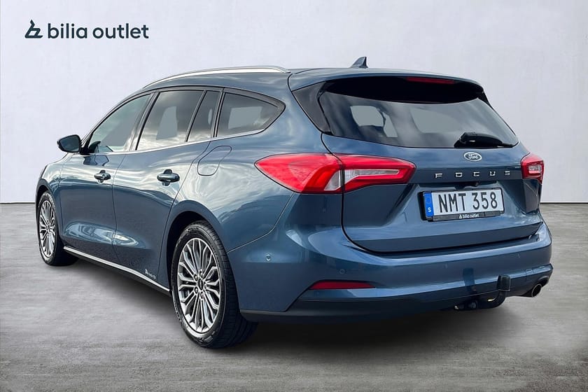 Bild 4 av Ford Focus Kombi 1.0 EcoBoost Titanium 125hk / Drag Kamera CarPlay