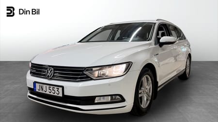 Volkswagen Passat Sportscombi 1.6 TDI 120hk Drag Värmare B-Kamera