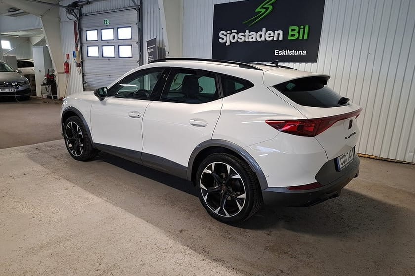 Bild 3 av CUPRA Formentor 1.5 TSI Drag/Kamera/Carplay/Rattvärme