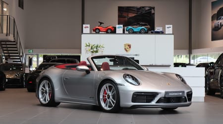 Porsche 911 Carrera 4 GTS Cabriolet