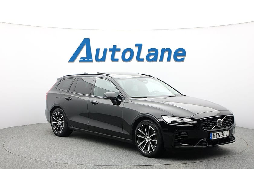 Bild 1 av Volvo V60 Recharge T6 AWD Plus Dark Panorama 350hk