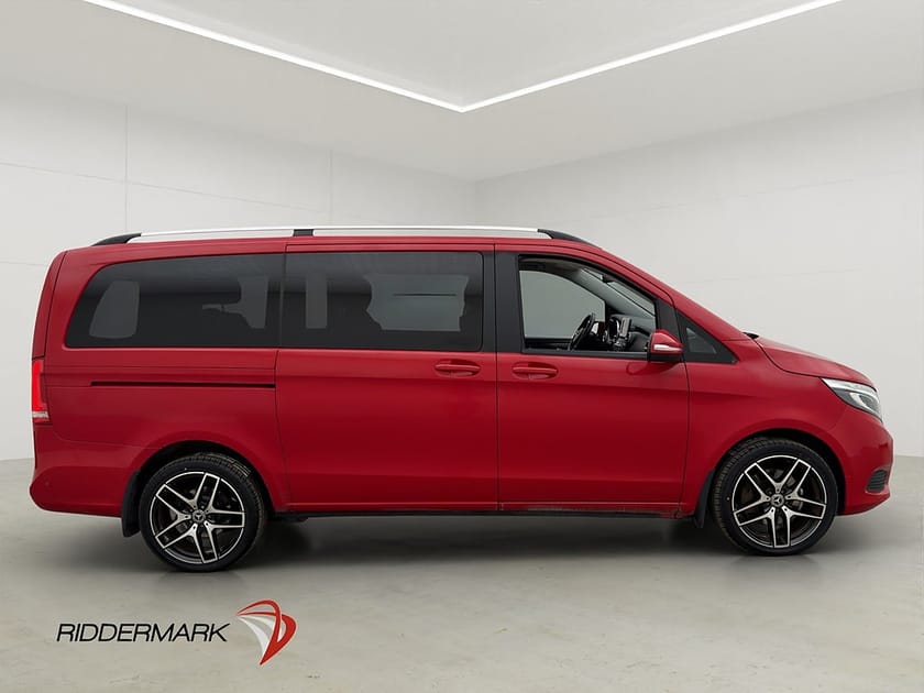 Bild 2 av Mercedes-Benz V 250d 3.1t Lång 250 D-Värm Navi Skinn B-Kamera 7-Sits