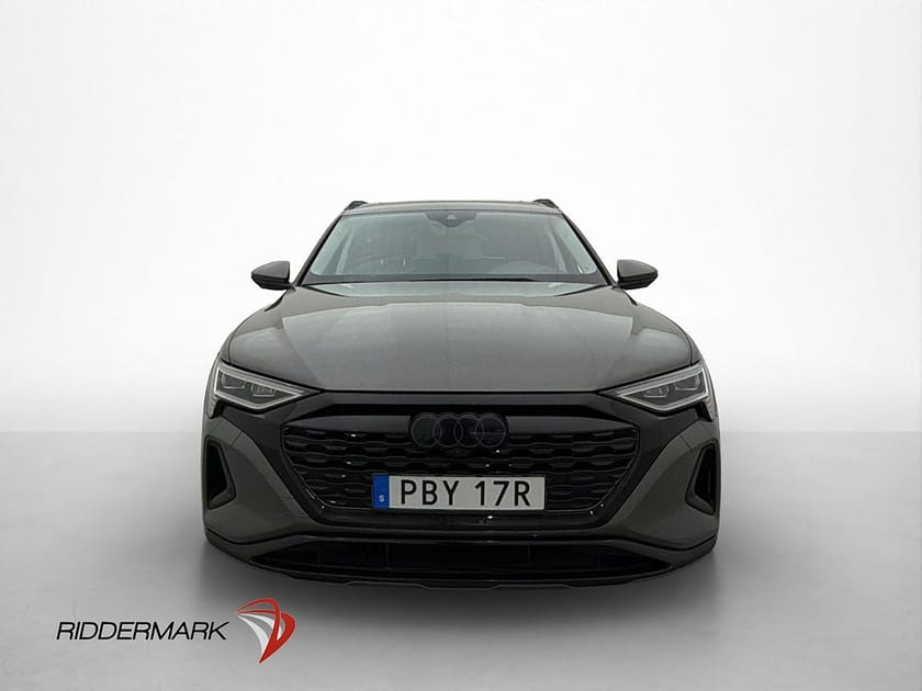 Bild 3 av Audi Q8 55 e-tron quattro q8-e-tron Q 408hk Pano B&O Drag Matrix 360° 4 Zons