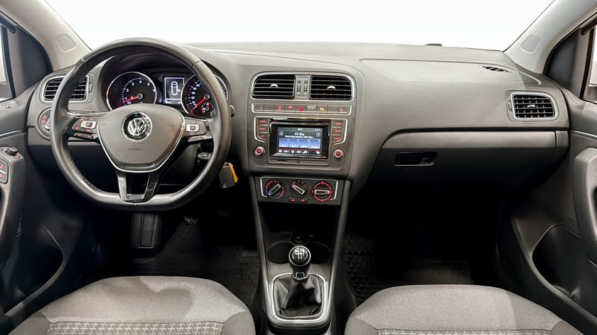Bild 4 av Volkswagen Polo 5-DÖRRAR 1.2 TSi / PANO / ADAPTIV
