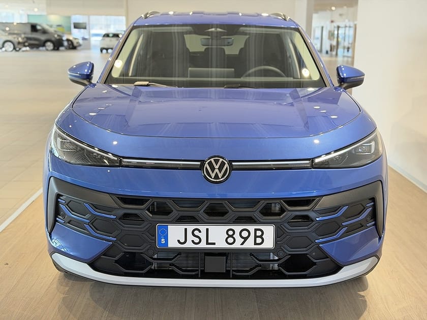 Bild 2 av Volkswagen T-Roc Life 1.5eTSI Backkamera / Lagerbil