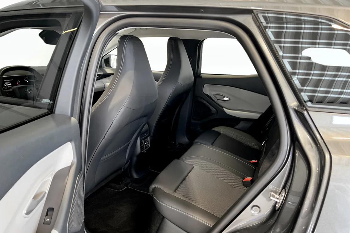 Ford Explorer EV Extended Range RWD