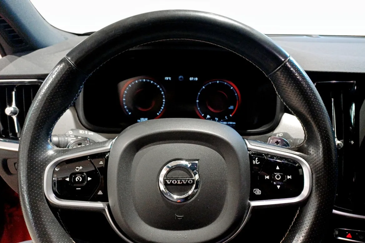 Volvo V90 D5 AWD