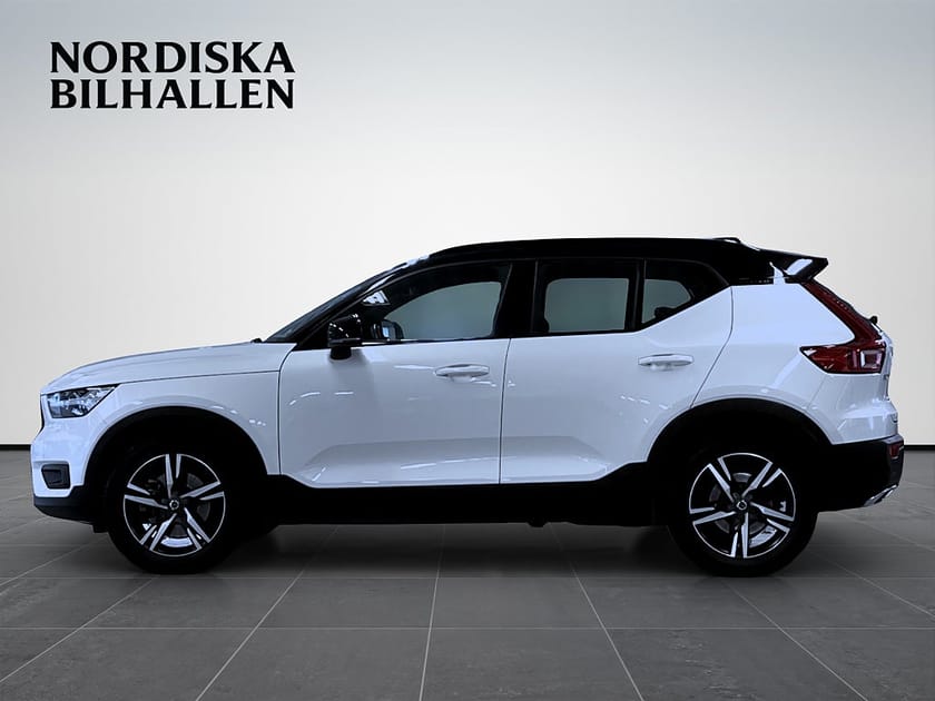 Bild 4 av Volvo XC40 T4 AWD Geartronic R-Design Panorama Värmare GPS