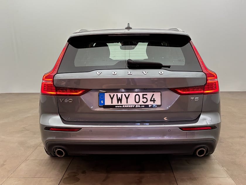 Bild 5 av Volvo V60 T5 250hk Momentum Backkamera Harman/Kardon