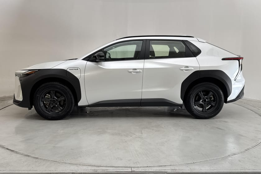 Bild 2 av Toyota bZ4X (204hk) Active