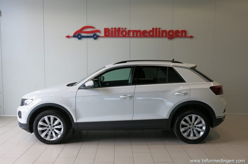 Bild 1 av Volkswagen T-Roc 1.0 TSI 116hk Drag Värmare V-Hjul