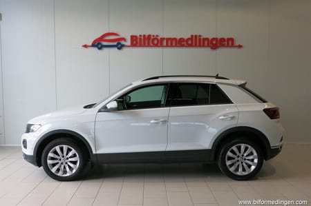 Volkswagen T-Roc 1.0 TSI 116hk Drag Värmare V-Hjul