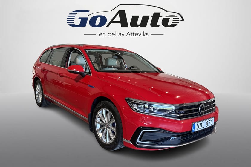Bild 1 av Volkswagen Passat Sportscombi GTE 1.4 TSI  DSG  218hk