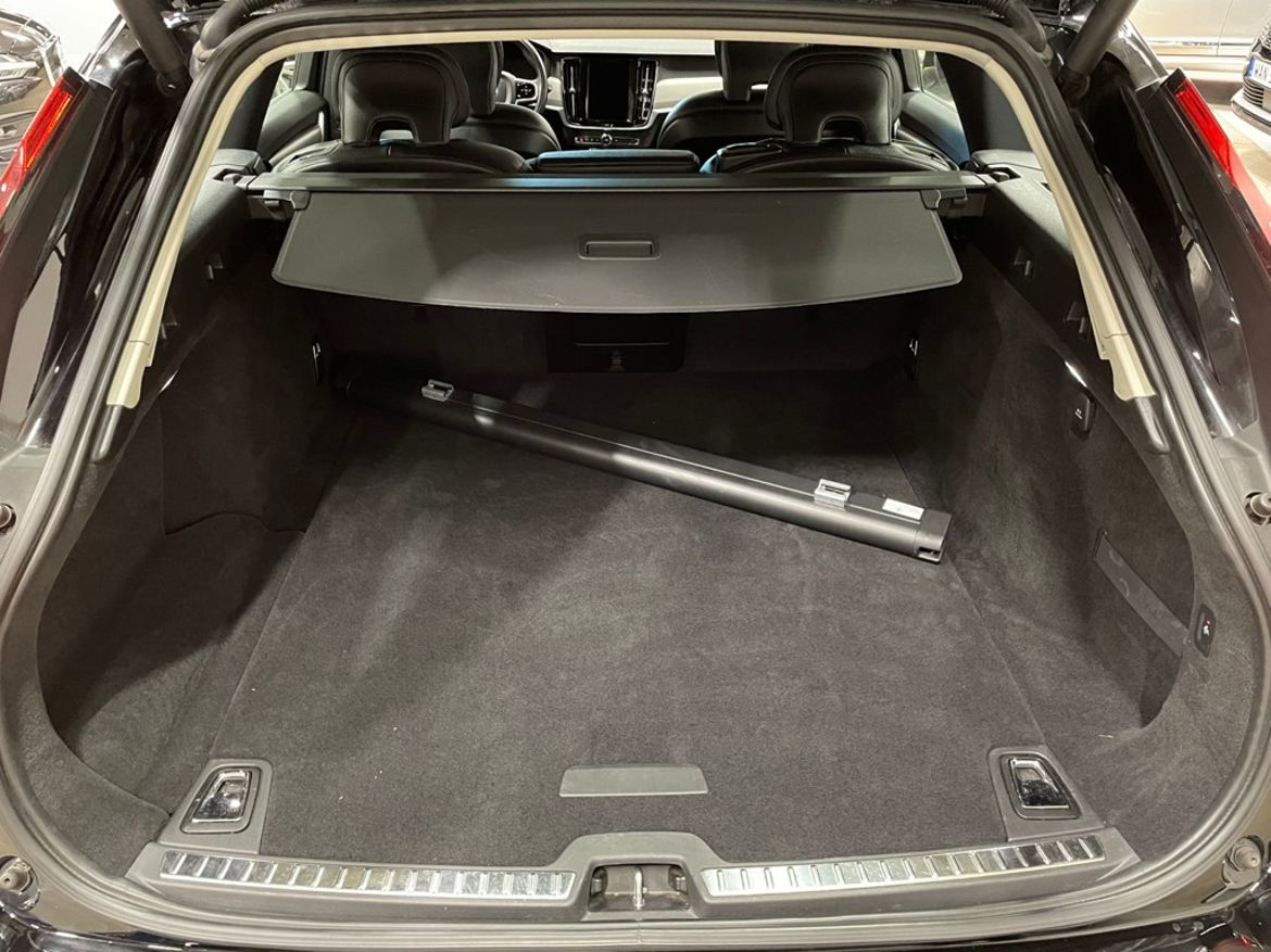 Volvo V90 2021 - miniatyr 6