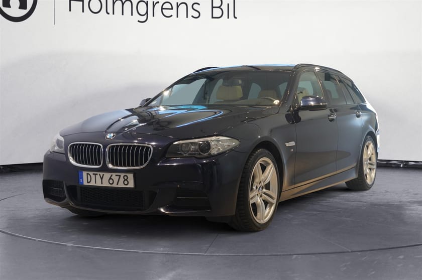 Bild 1 av BMW 530d xDrive Touring M Sport Panorama Läder Navi Värmare En Ägare