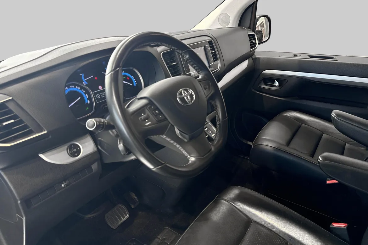 picture of a car