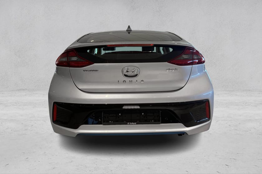 Bilde 4 av Hyundai Ioniq Plug-in Plug in Hybrid, Topputgave, Skinn, Soltak, Se km!