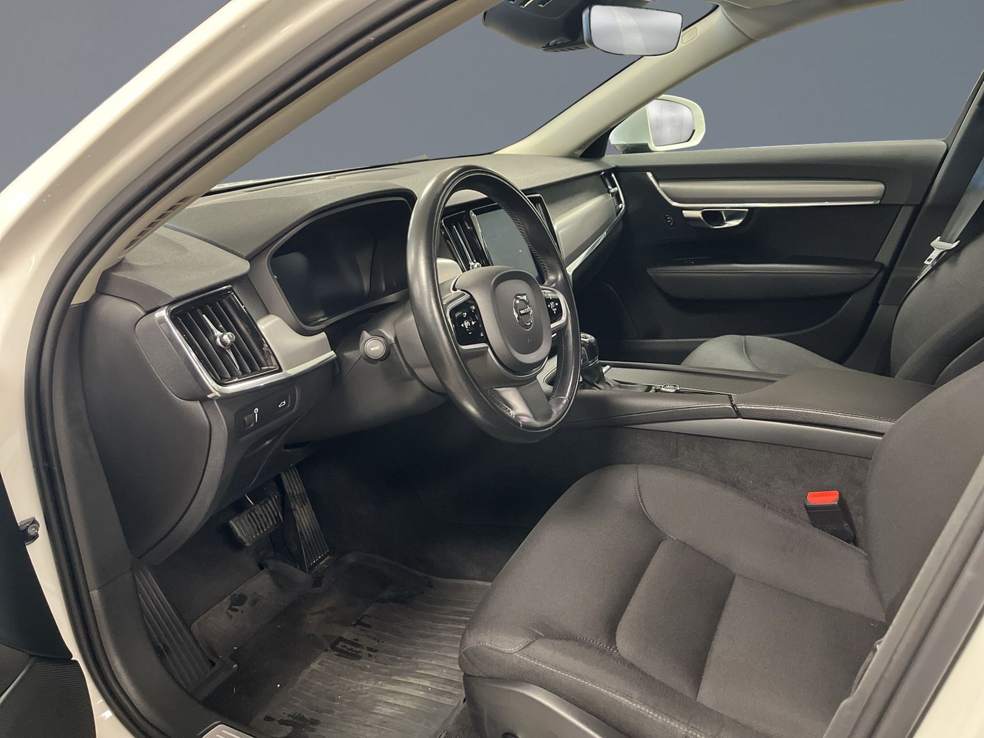 Volvo V90 D3 Momentum Edition 2019, bild 5/9