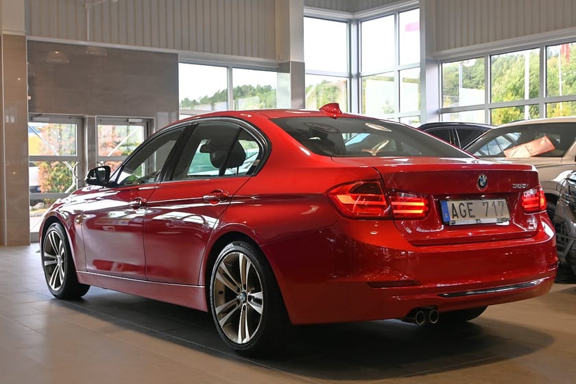 Bild 3 av BMW 328i Sedan Aut 245hk Sport line 18" Adaptiv Farth