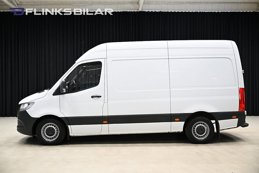 Bild 2 av Mercedes-Benz Sprinter 315 CDI RWD Panel Van 9G 150HK Automat|Dieselvärmare|GPS|Backkamera