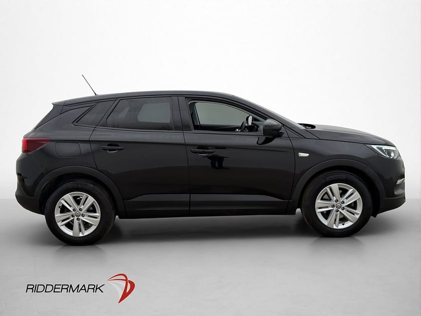 Bild 3 av Opel Grandland X 1.2 Turbo 130hk Enjoy Panoram M-Värmare
