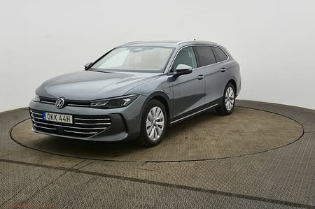 Volkswagen Passat Variant eHybrid 1.5 TSI Business Drag- och Värmepaket 272hk