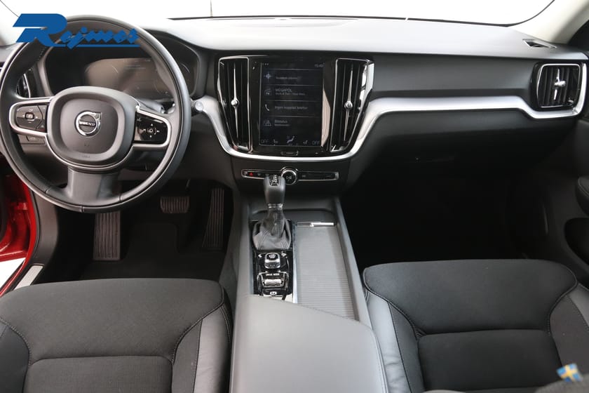 Bild 2 av Volvo V60 D4 AWD Momentum Advanced SE II