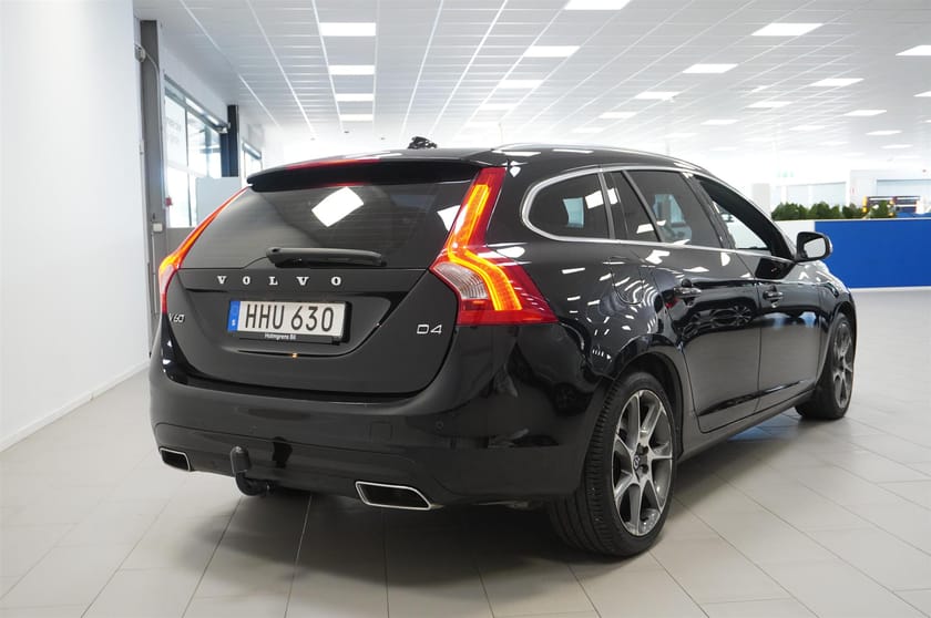 Bild 4 av Volvo V60 D4 Ocean Race Edition Värmare Skinn Drag 181hk