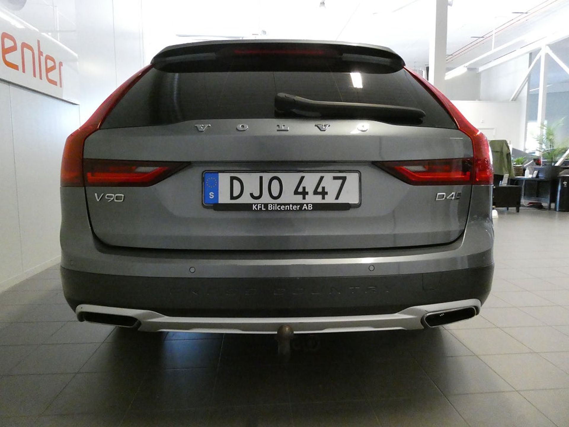 Volvo V90 Cross Country D4 AWD 2019, kuva 7/10