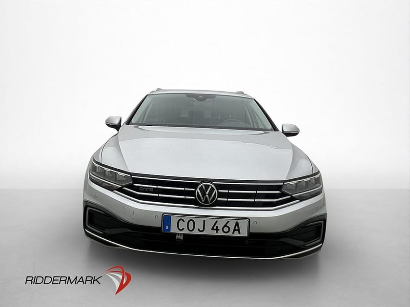 Bild 2 av Volkswagen Passat Sportscombi GTE 1.4 TSI Kamera Navi P-Sensorer Drag
