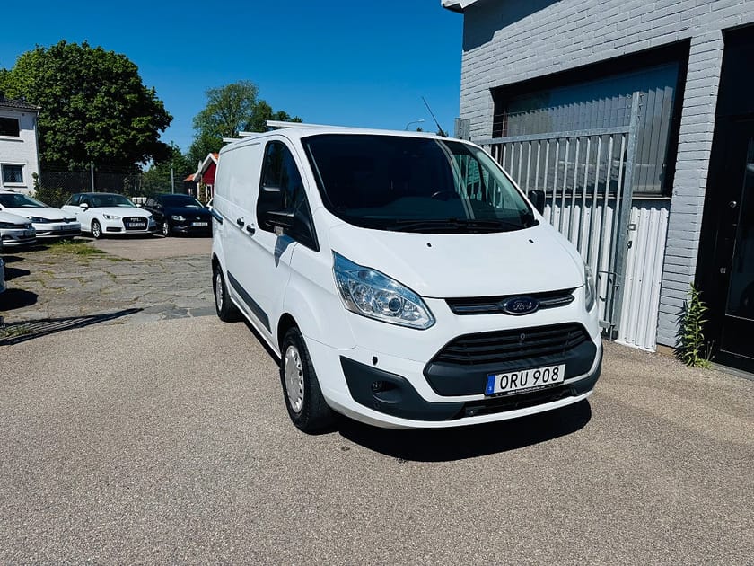 Bild 1 av Ford Transit Custom 290 2.2 TDCi 125HK SKÅP / DRAG / VÄRMARE