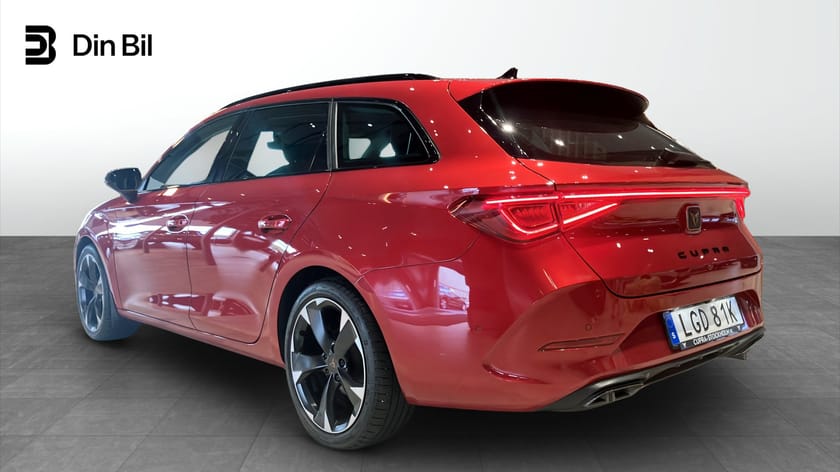Bild 3 av CUPRA Leon Sportstourer 1.5 eTSI 150 hk DSG7