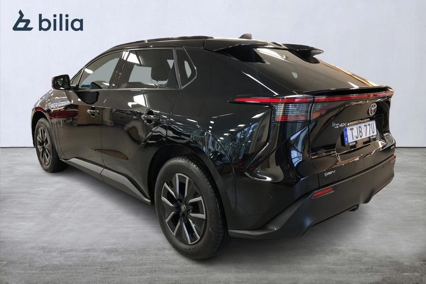 Bild 2 av Toyota bZ4X