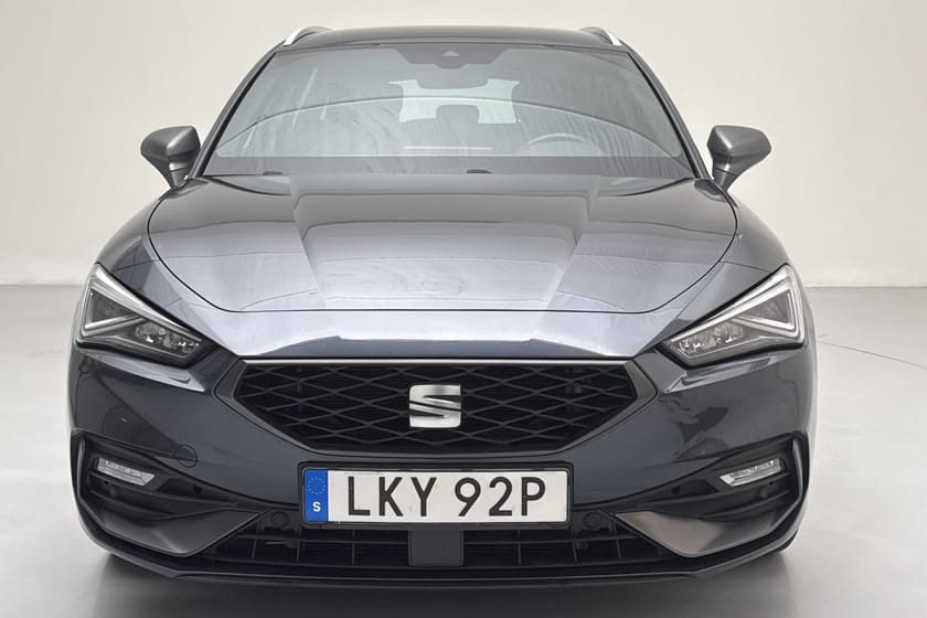 Bild 5 av SEAT León Sportstourer e-Hybrid Plug-in FR GPS B-Kam