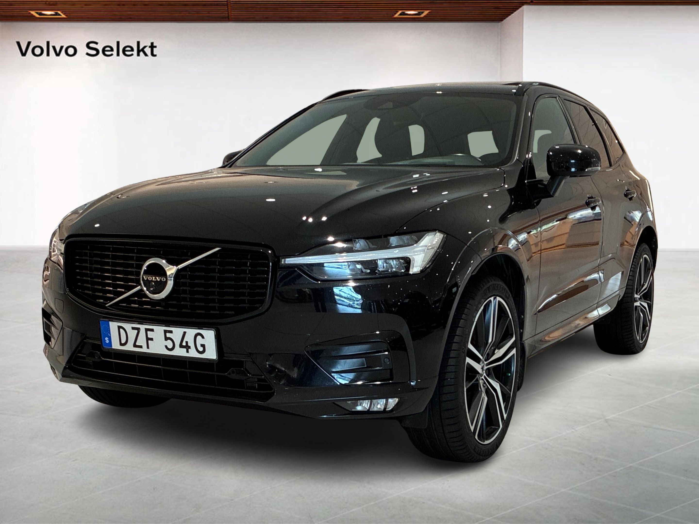 Volvo XC60 197 л.с.