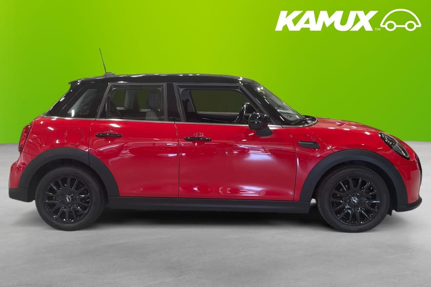 Bild 2 av MINI Cooper 5-door Steptronic Apple carplay Navi backamera 136 hk