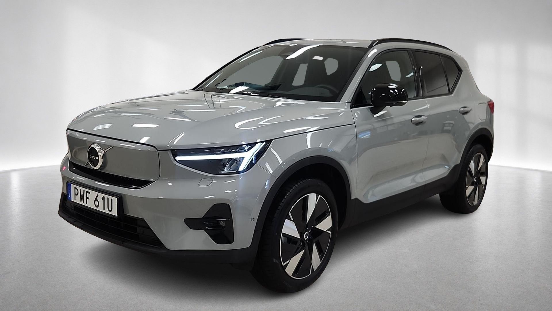 Volvo EX40